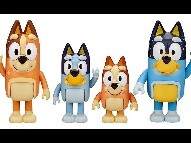 Vídeo relacionado con Bluey Pack 4 Figuras, Costume Party, Figuras Articuladas Amigos Preparados para IR de Aventuras, Muñecos de la Serie Infantil, Juguetes Exclusivos, Famosa (BLY86000)