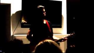 Ari Hest - Strangers Again