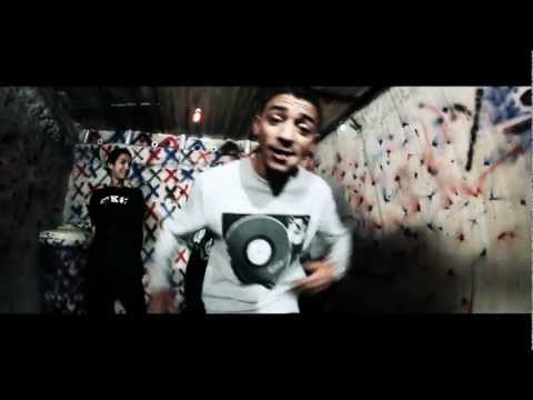 Shayfeen - Kh'chi F Wednik (ft. Pappy Mouchkil & Komy) - Official Video