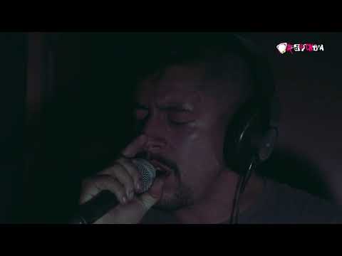 Sobredosis Nacional - LosPetitFellas / Polyrics