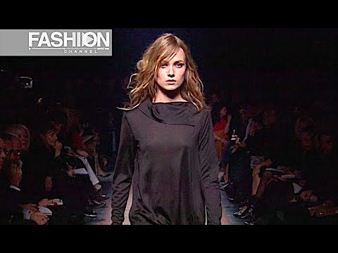 BURBERRY PRORSUM Fall 2002 2003 Milan - Fashion Channel