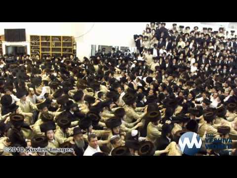 Simchas Beis HaShoeva @ Toldos Aaron - Chol HaMoed Sukkos 5771
