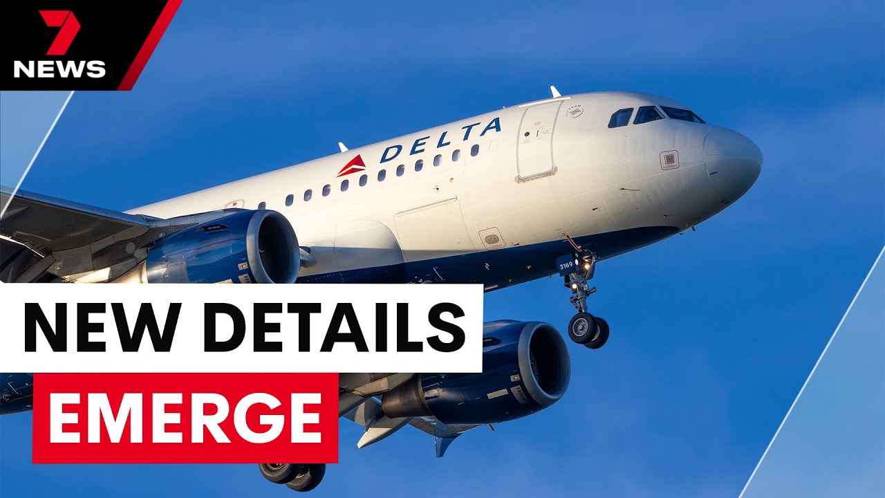 Details emerge following Toronto plane crash  | 7NEWS