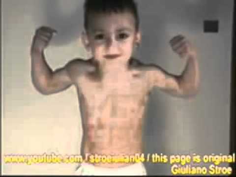 Dzhuliano Stro, Pyatiletnij rumynskij mal'chik zanesen v nachale etogo goda v knigu rekordov Ginnessa kak samyj sil'nyj rebenok  240