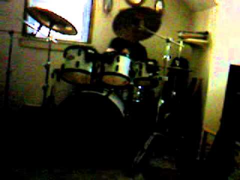 Skeith playing a cover of Throdl- 53 weeks