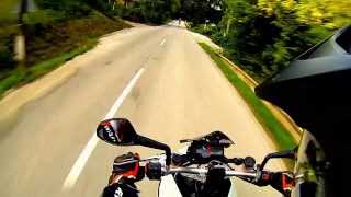 preview picture of video 'KTM duke 690 and Honda CBF 600 Hornet country ride - Gopro Hero 3 on board'