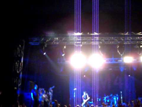 Sum 41- Fat Lip (Live in Arena Moscow,Russia 7/6/2011 )