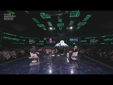 Richard Attias & H.E. Paul Kagame, President of the Republic of Rwanda #FII7 - Day 2