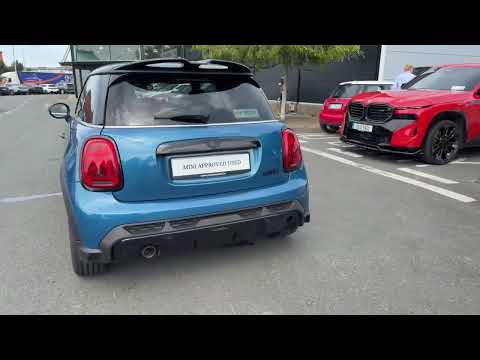 Mini Cooper 3-Door Cooper Sport - Image 2