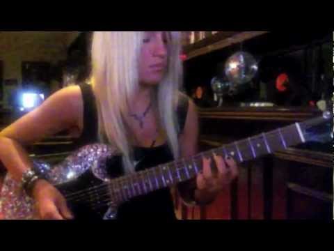 Laura Wilde - My Sharona Guitar Solo (Full Length)