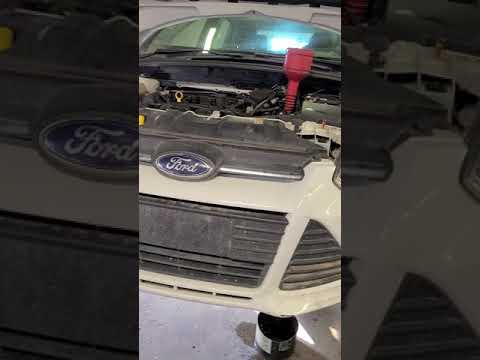 2011-14 Ford Focus Transmission fill,  (easy way), auto trans dual clutch