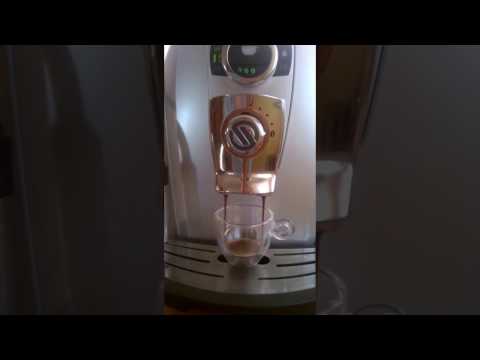 Saeco Talea Giro Plus MD make coffee