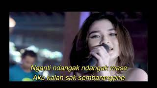 Download lagu Infone Masseeh (Ninu Ninu Ninu) - Adella mp3 Download lagu Infone Masseeh (Ninu Ninu Ninu) - Adella mp3
