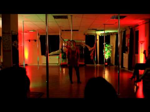 Freestyle der Tanzteufel Saskia und Kadda zu Live-Gesang von Sonja