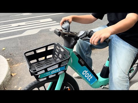 Exploring Paris on a Dott e-Bike (Powered by Segway) During the Olympics! [Sponsored]