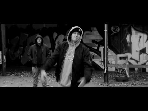 FAM - Veli Veli (Virallinen musiikkivideo)