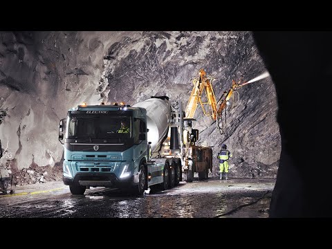 Volvo Trucks – Volvo FMX Electric concrete mixer