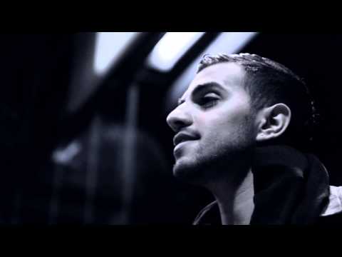 Video thumbnail for Ma Over Alayich - מה עובר עלייך