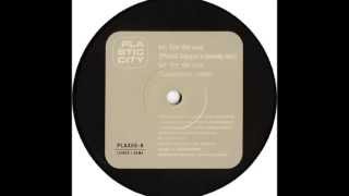 Rozzo - See The Way (Saucerman Remix)