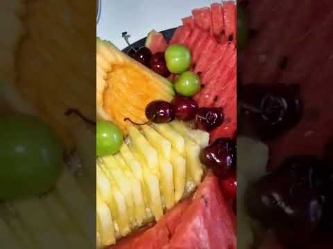 طريقة تقطيع الفواكه كالمحترفين #لايك_واشتراك_ربي_يسعدكم🙏❤