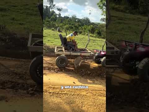 El increíble invento campesino para arreglar un camino destapado usando una cuatrimoto