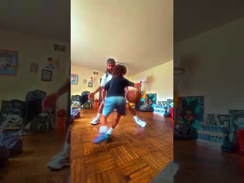 💀 Ce petit va humilier son père