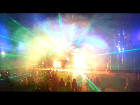 Earthcore 2013 Mainstage Bullsh*t Crazy Lasers