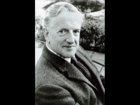 Peter Pears sings "Les Illuminations" - LIVE!