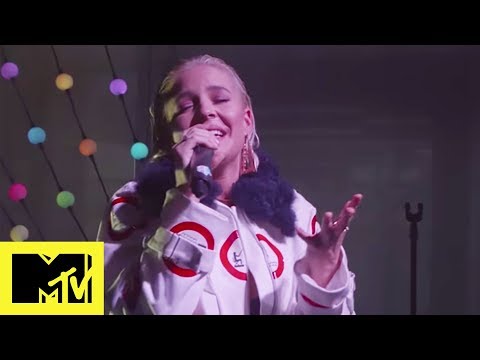 "ALARM" BY ANNE-MARIE - #ALOFTLIVEMTV | MTV Music