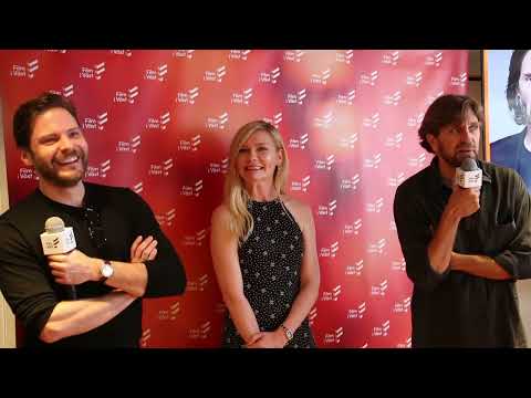 Ruben Östlund Reveals CRAZY Pitch For New Movie: The Entertainment System Is Down ✈️