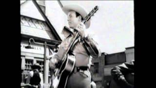 Roy Rogers "CHOO CHOO POLKA" Don't Fence Me In (1945) SONS OF THE PIONEERS