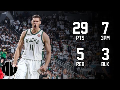 Brook Lopez Highlights | Bucks vs. Cavaliers | 16th Nov 2022