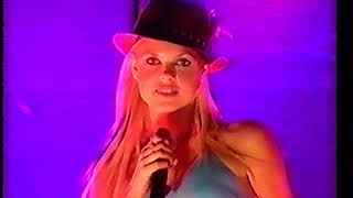 Bardot - I Need Somebody (live on Pepsi Chart)