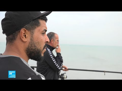 ريبورتاج شباب مدينة صفاقس التونسية لا يتردد في ركوب قوارب الموت أملا في حياة أفضل