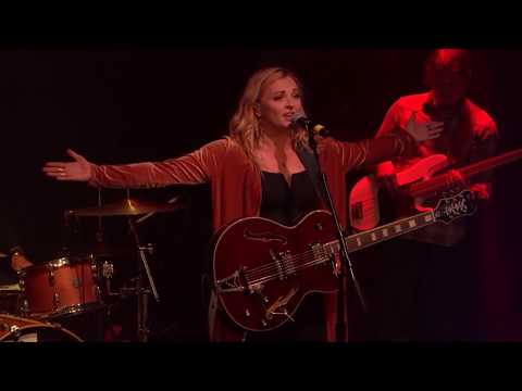 Karen Waldrup LIVE - I’m Not Dangerous