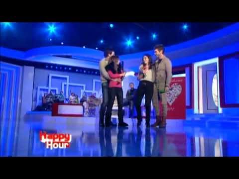 LaLa Band - To the moon and back ( Happy Hour - 6 februarie 2012 )