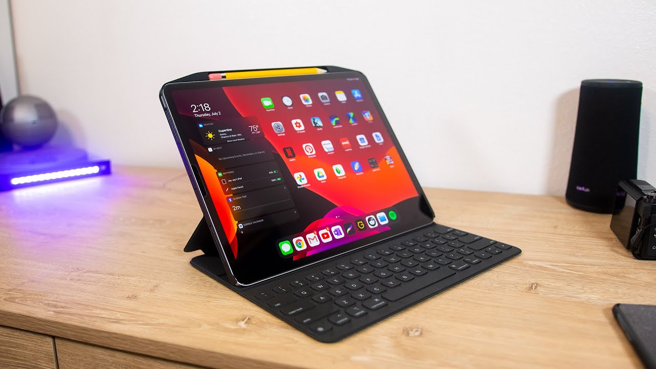 iPad Pro 12.9" 2020 4th Generation + Smart Keyboard Folio Unboxing & First Impressions