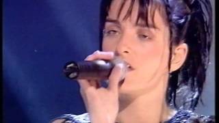 B*Witched - Jesse Hold On - TOTP 1999