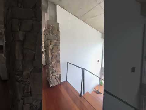 Video de YouTube - Casa en Alquiler y Venta de 4 dormitorios con  Piscina en La Arbolada, Maldonado