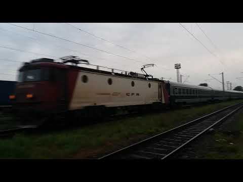 IR 1952 Suceava Nord - Mangalia soseste in statia Suceava cu EA1 588 si 9 vagoane data 3.08.2019