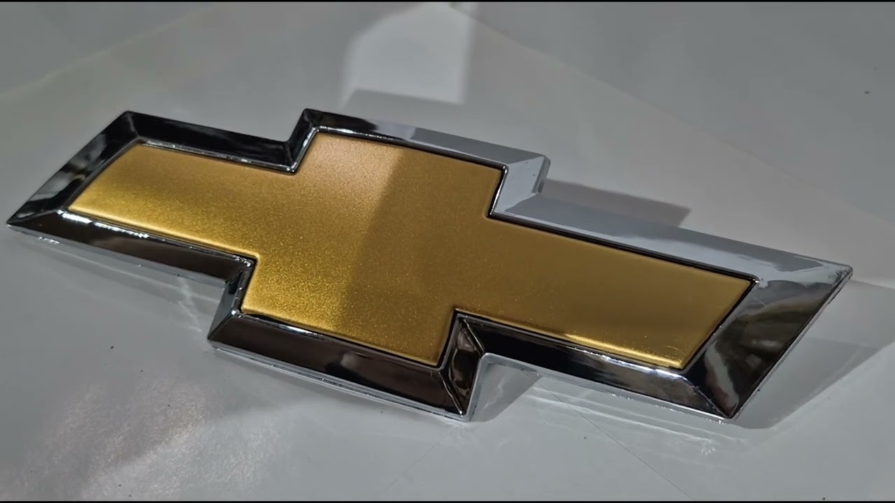 Передний Эмблема Video 1