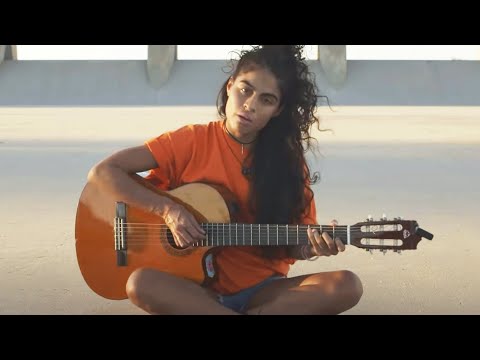 Jessie Reyez - Figures (LIVE Acoustic)