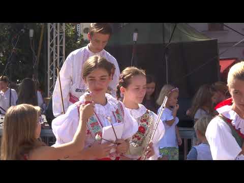 Dětský pořad: MLADINKA A OMLADINKA, č.3 - soubory z Plzně a Uh.Hradiště / Slovácké slavn. vína 2018