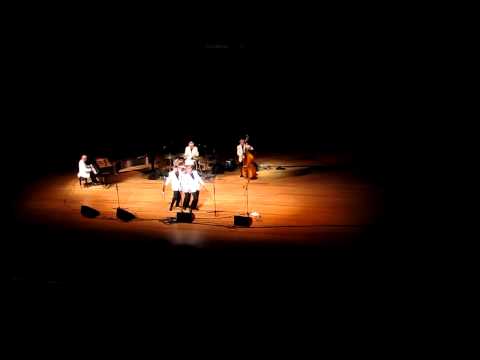 Kenny Ball \\ 2011 Jazztage Dresden \\ them their eyes