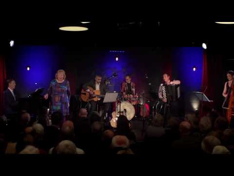 Fascinating Aïda's Dillie Keane - Coming to Pavilion Theatre Wed 1 & Thu 2 Mar