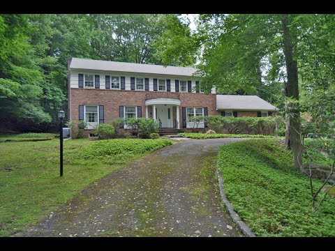 20 Westerly Rd, Saddle River, NJ - Terrie O'Connor Realtors Listing