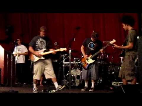 Slightly Stoopid Soundcheck Jam with Ian and Ivan Neville at Republic