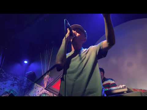 Matiah Chinaski - Bar el Clan