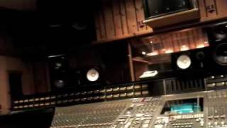 Bouncing Background Vocal Stem