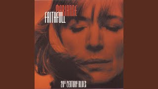 Musik-Video-Miniaturansicht zu Complainte de la Seine Songtext von Marianne Faithfull